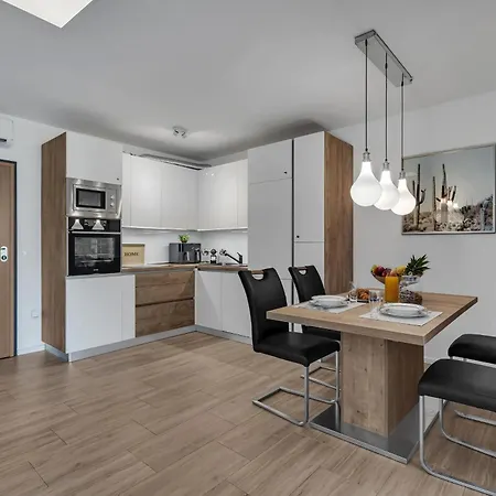 Luxury Iris Apartment Makarska